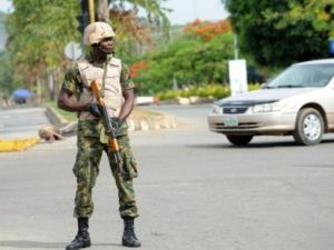 جندي نيجيري في ابوجا
