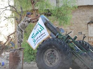 يُعد المصري، بحسب المرصد السوري "من قيادات تنظيم القاعدة العالمي" 