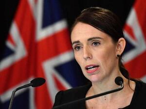 نيوزيلندا تحظر حيازة البنادق نصف الآلية والهجومية بعد المذبحة