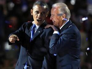 باراك أوباما وخلفه نائبه جو بايدن