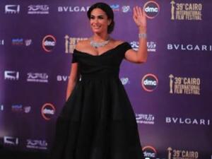 إطلالات النجمات على سجادة حفل مهرجان القاهرة السينمائي