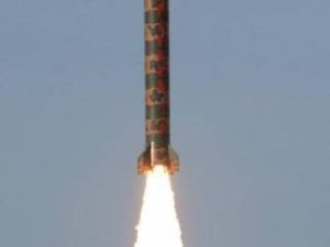 باكستان "جرّبت" "شاهين 1أيه" القادر على حمل رؤوس نووية
