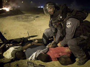 اسرائيل تعتقل 6 من عشيرة أبو القيعان البدوية بينهم 4 مدرسين بتهمة دعم "داعش"
