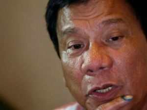 رئيس الفلبين لترامب: لا تلعب مع رئيس كوريا الشمالية فهو يريد تدمير العالم
