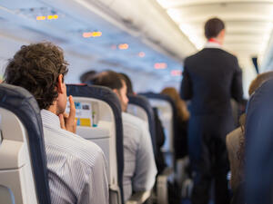 الرحلات الجوية خطرة في بعض الأحيان