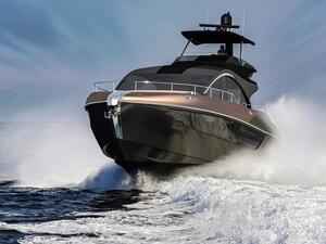 Luxury yacht the LY 650.