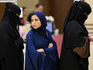 Saudi Arabia stands 12th among G20 nations in terms of the average fall in the rate of unemployment during the third quarter of 2017. (AFP)
