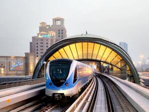 شركة أيه بي بي تضمن ان قطارات المترو في دبي تعمل بشكل صحيح وفعال
