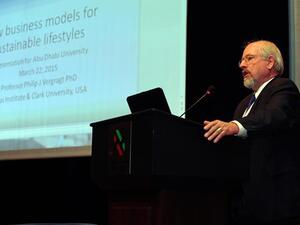 Dr. Phlip Vergragt during his presentation