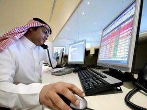 Saudi's 12 local commercial banks recorded SR8.2 billion in net profits, marking a 15.3 percent increase over the same period last year (Photo: Reuters)