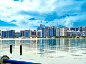 تضع هيئة أبوظبي للسياحة والثقافة سياحة الأعمال ضمن روافد النمو الأساسية في استراتيجية التنمية السياحية في أبوظبي.