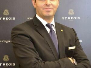 أمين الهنيدي، مدير المبيعات فندق سانت ريجس الدوحة