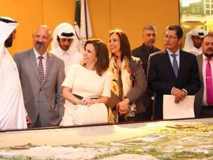 خلال الزيارة