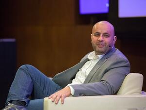 Awad Joumaa, the co-editor of the book “Journalism in Times of War,” discussed the challenges that journalists face when reporting from war zones.