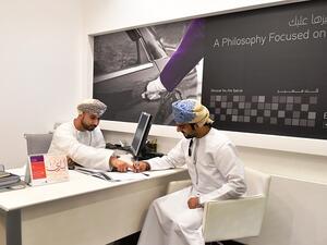 يهدف هذا التعاون مع بنك نزوى إلى رفد زبائن قسم إدارة الثروات بعروض تتجاوز عضوية برنامج الولاء لنقدم لهم تجربة سفر فريدة تشمل الكثير من المزايا الحصرية.