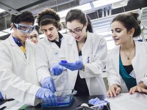 طلاب جامعة كارنيجي ميلون