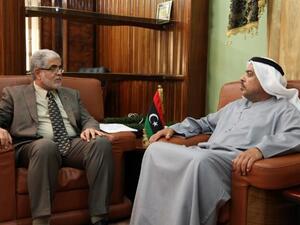 عبدالرحمن سيف الغرير، رئيس مجلس إدارة غرفة دبي ورئيس الوزراء مصطفى أبو شاغور