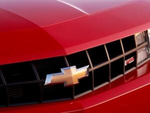 Chevy logo 2011 Camaro Convertible
