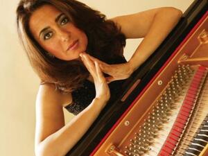 عازفة البيانو أميره فؤاد