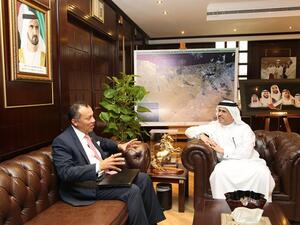 خلال الزيارة