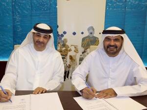 خلال توقيع الاتفاقية