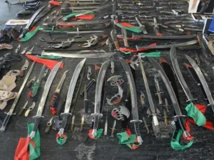 نماذج للقطع المضبوطة من قبل جمارك دبي