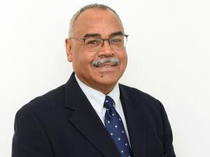 الدكتور رون وايات، رئيس قطاع الجودة في مؤسسة حمد الطبية