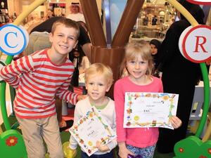 The workshop included varied activities, including a Spell n’ Win, Balloon binding, Puzzles, Photo Booth, Face Painting and drawing session.