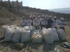 خلال حملة التنظيف