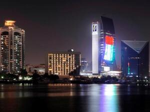 The largest illuminated National Flag in the UAE