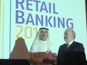 His Excellency while receiving the award