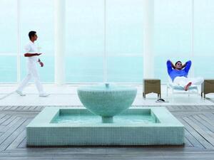 Four Seasons Beirut, Pool area