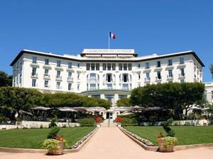 فندق جراند دو كاب فيرا