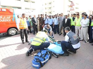 خلال عملية إخلاء تجريبية لحالات الحريق في مركز ورزيدنس البستان