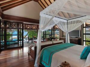 Four Seasons Resort Maldives at Kuda Huraa