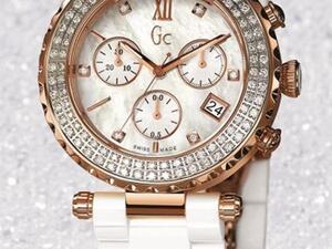 'Smart Luxury' diamond adorned timepiece by Gc