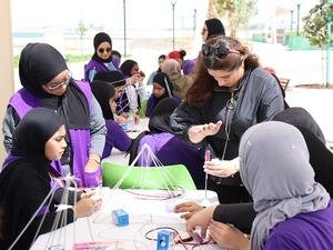 The participants of the program visited Durrat Al Bahrain during the sixth week, and carried out several activities that highlighted their creativity. 