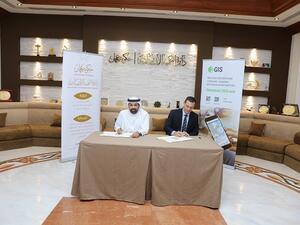 The MoU was signed by H.E. Ali Essa Al-Nuaimi, Director General of DED-Ajman and Mr.konstantin Sobolev, CEO 2GIS the representatives of UAE headquarters.