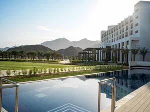 منتجع إنتركونتيننتال الفجيرة في دبا