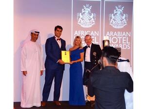 تسلم السيد نعمة درويش الرئيس التنفيذي لمجموعة فنادق ومنتجعات جنة هذه الجوائز خلال حفل أقيم مؤخرا في فندق جاي دبليو ماريوت ماركي بدبي وهى جائزة أفضل فندق صغير في العالم العربي وجائزة أفضل فندق صغير وأفضل فندق مُستدام على مستوى مدينة أبوظبي.