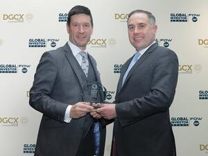 Les Male, CEO of DGCX, accepts ‘Exchange of the Year’ award on behalf of DGCX at Global Investor MENA Awards 2018