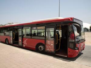 بدءًا من الثاني من فبراير، ستتوفر خدمات النقل العام من شركة مواصلات من وإلى المنتجع للسياح والقاطنين في مسقط على مدار أيام الأسبوع.