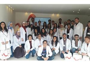 طلاب الطب