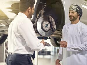 Mercedes-Benz genuine brake pads are perfectly designed to work with Mercedes-Benz genuine brake discs. 