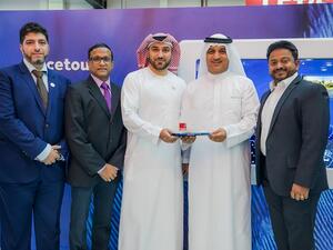 Mohamed Hassan, Vice President of flydubai Cargo with Ghaith Al Ghaith, Chief Executive Officer of flydubai.