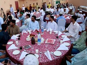 خلال الإفطار