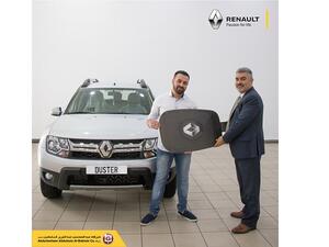 The sole winner hailing from Kuwait, Mr. Mohammad Abdul Mohsen AlAbod AlKheder was gifted the keys to his brand new car by Renault Al Babtain Brand Manager Carl Saliba at the Al Rai showroom. 