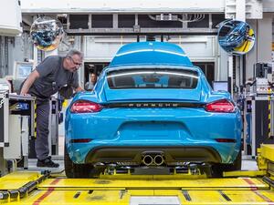 718 كايمن