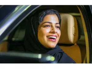 It is expected that, by lifting the ban on women driving in the Kingdom, the number of foreign chauffeurs will go down by about 30%. (KhT)