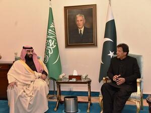 Saudi Crown Prince Mohammed bin Salman and Pakistan's Prime Minister. (AFP)